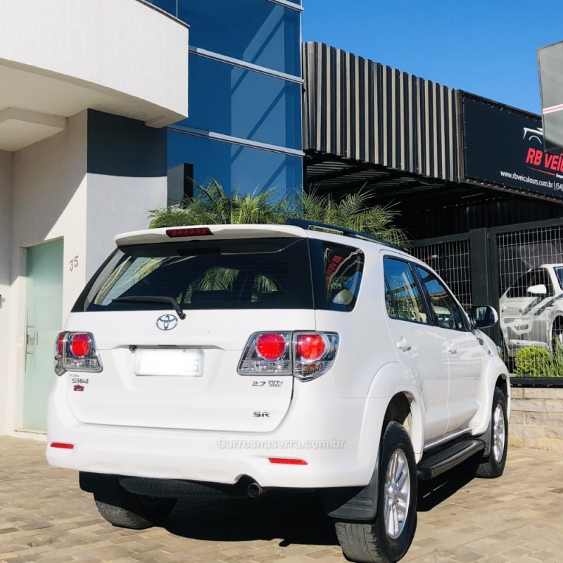 HILUX SW4 2.7 SR 4X2 16V FLEX 4P AUTOMÁTICO - 2013 - GUAPORé
