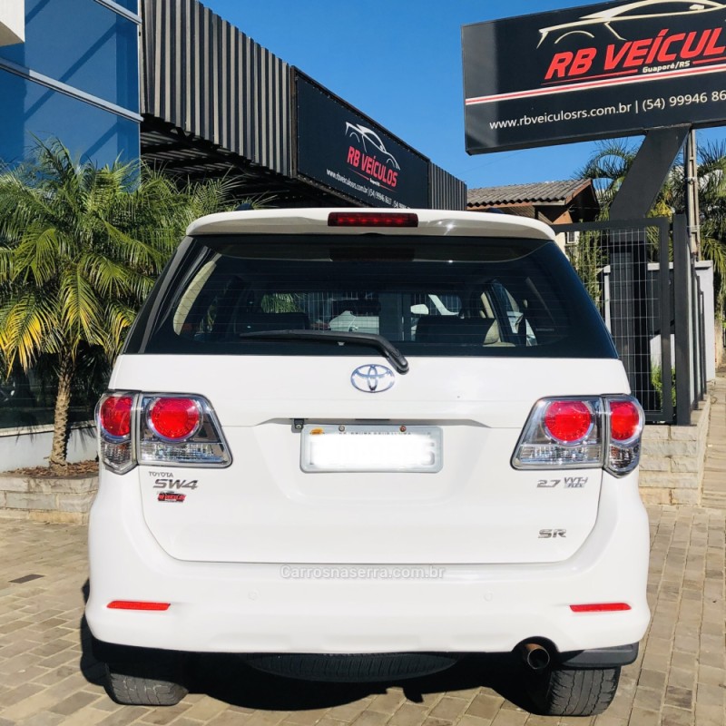 HILUX SW4 2.7 SR 4X2 16V FLEX 4P AUTOMÁTICO - 2013 - GUAPORé