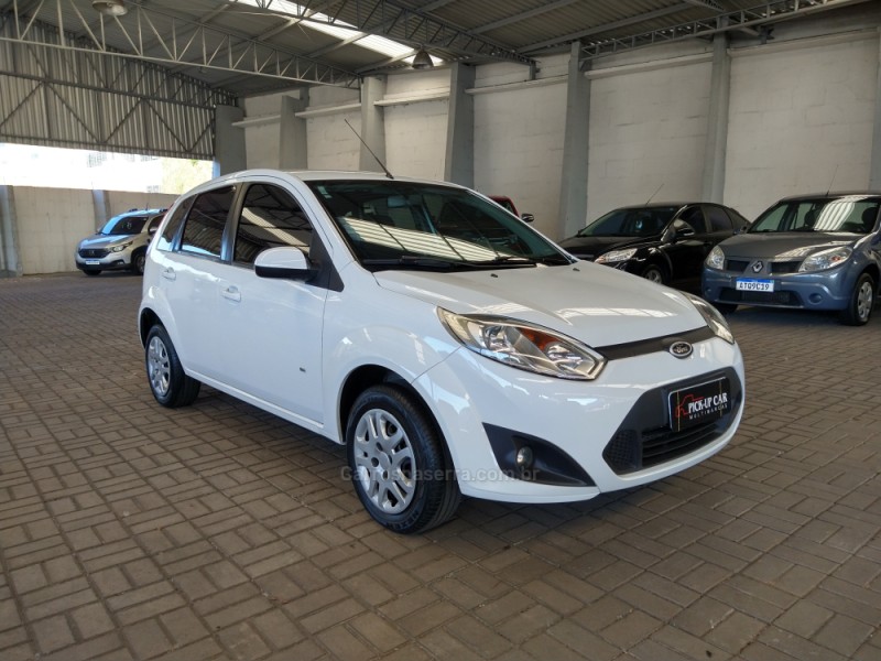 FIESTA 1.0 SE 8V FLEX 4P MANUAL - 2014 - CAXIAS DO SUL