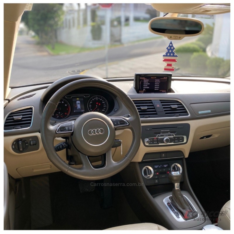 Q3 2.0 TFSI AMBIENTE QUATTRO 4P GASOLINA S TRONIC - 2014 - CAMPO BOM