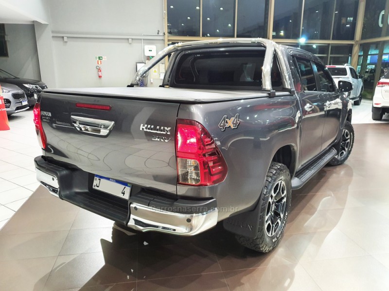 HILUX 2.8 SRV 4X4 CD 16V DIESEL 4P AUTOMÁTICO - 2021 - FARROUPILHA