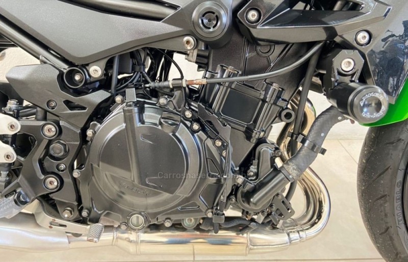 Z400  - 2020 - TRêS COROAS