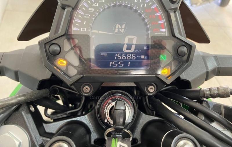 Z400  - 2020 - TRêS COROAS