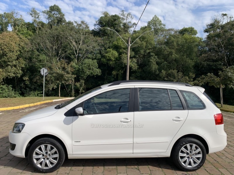 SPACEFOX 1.6 MI TREND 8V FLEX 4P MANUAL - 2013 - GUAPORé