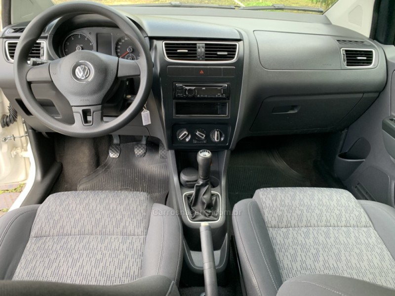 SPACEFOX 1.6 MI TREND 8V FLEX 4P MANUAL - 2013 - GUAPORé
