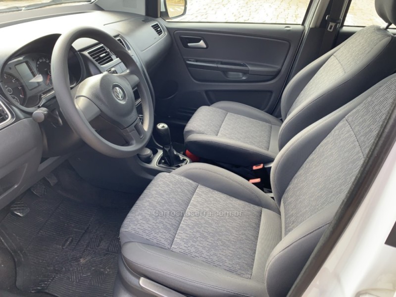 SPACEFOX 1.6 MI TREND 8V FLEX 4P MANUAL - 2013 - GUAPORé