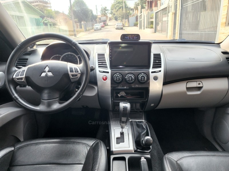 PAJERO DAKAR 3.2 HPE 4X4 7 LUGARES 16V TURBO INTERCOOLER DIESEL 4P AUTOMÁTICO - 2012 - BENTO GONçALVES