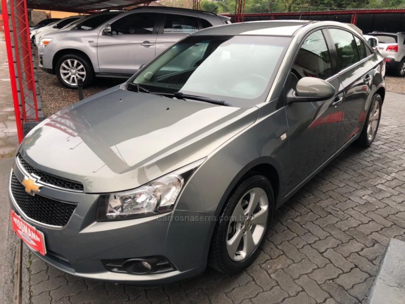 CRUZE 1.8 LT 16V FLEX 4P MANUAL - 2013 - TRêS COROAS