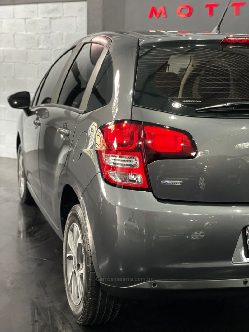 C3  1.2 TENDANCE PURE TECH 12V 4P MANUAL - 2017 - ESTâNCIA VELHA