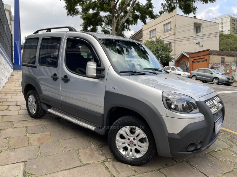 DOBLÓ 1.8 MPI ADVENTURE 8V FLEX 4P MANUAL - 2010 - CAXIAS DO SUL