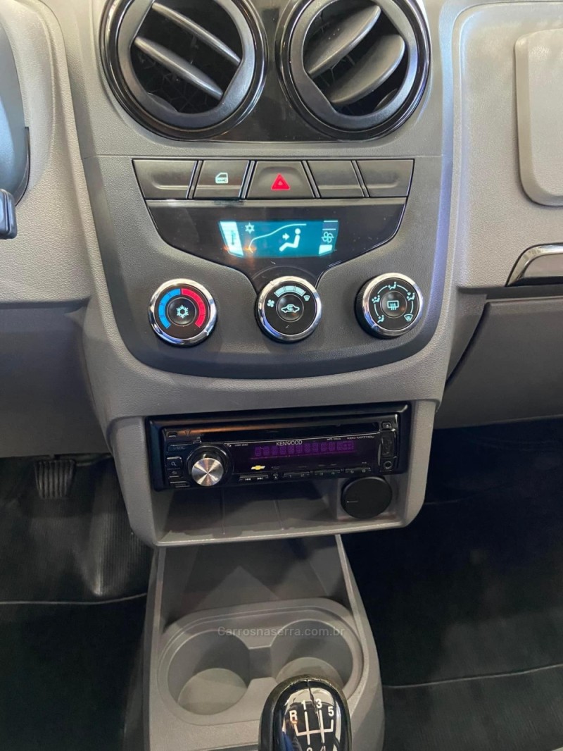 AGILE 1.4 MPFI LT 8V FLEX 4P MANUAL - 2011 - IGREJINHA