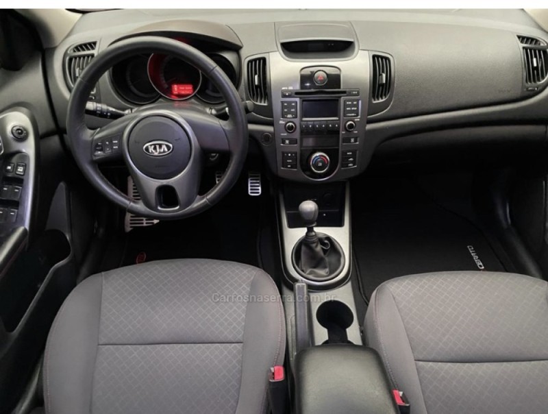 CERATO 1.6 E.213 SEDAN 16V GASOLINA 4P MANUAL - 2011 - NOVO HAMBURGO