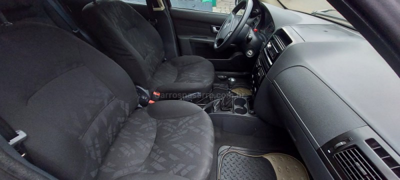 SIENA 1.0 MPI EL CELEBRATION 8V FLEX 4P MANUAL - 2010 - CAXIAS DO SUL