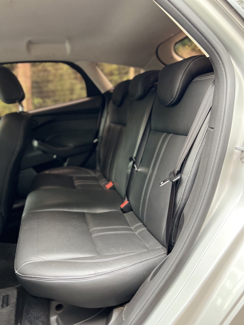FOCUS 1.6 S 16V FLEX 4P MANUAL - 2015 - LAJEADO