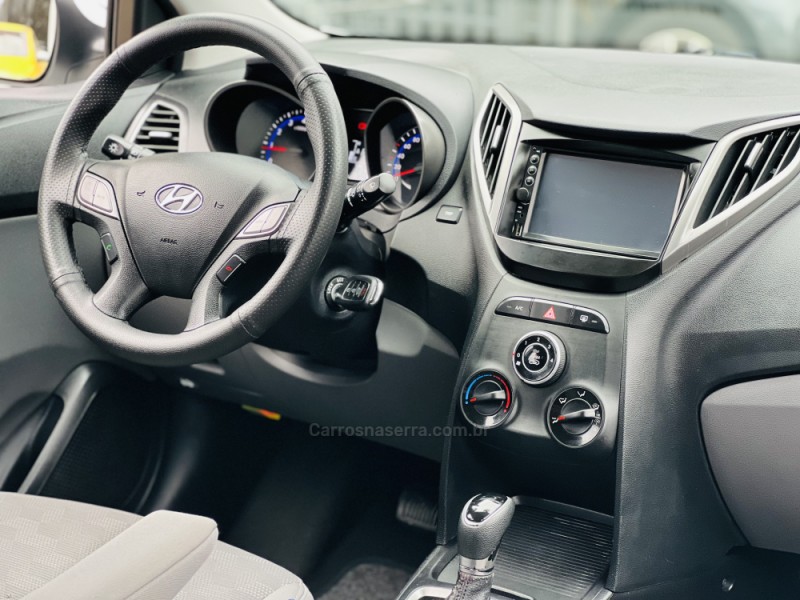 HB20S 1.6 COMFORT PLUS 16V FLEX 4P AUTOMÁTICO - 2016 - ESTâNCIA VELHA