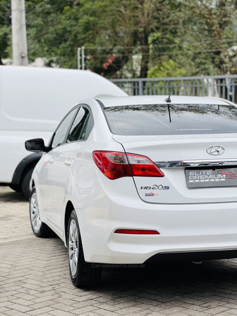 HB20S 1.6 COMFORT PLUS 16V FLEX 4P AUTOMÁTICO - 2016 - ESTâNCIA VELHA