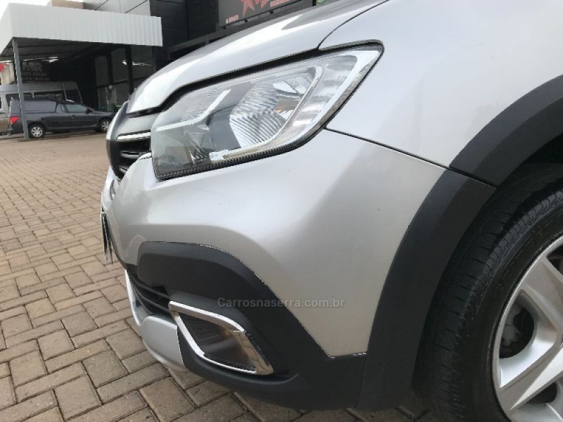 SANDERO 1.6 STEPWAY ZEN 16V FLEX 4P MANUAL - 2020 - TEUTôNIA
