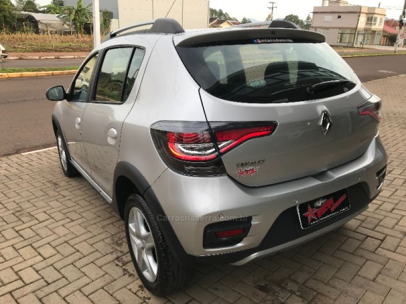 SANDERO 1.6 STEPWAY ZEN 16V FLEX 4P MANUAL - 2020 - TEUTôNIA