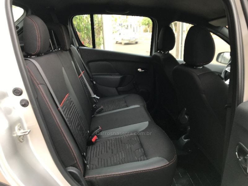 SANDERO 1.6 STEPWAY ZEN 16V FLEX 4P MANUAL - 2020 - TEUTôNIA