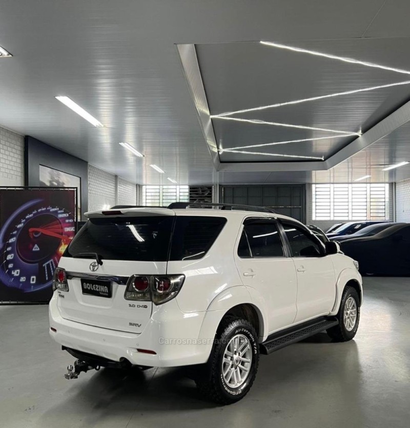 HILUX SW4 3.0 SRV 4X4 16V TURBO INTERCOOLER DIESEL 4P AUTOMÁTICO - 2012 - ESTâNCIA VELHA