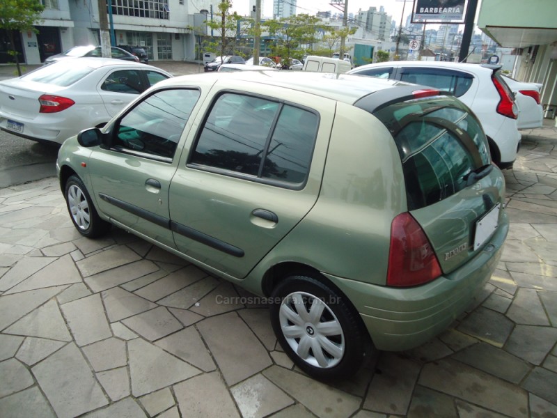 CLIO 1.0 RN 16V GASOLINA 4P MANUAL - 2002 - NOVO HAMBURGO