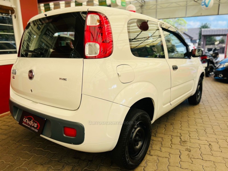 UNO 1.0 EVO VIVACE 8V FLEX 2P MANUAL - 2015 - DOIS IRMãOS