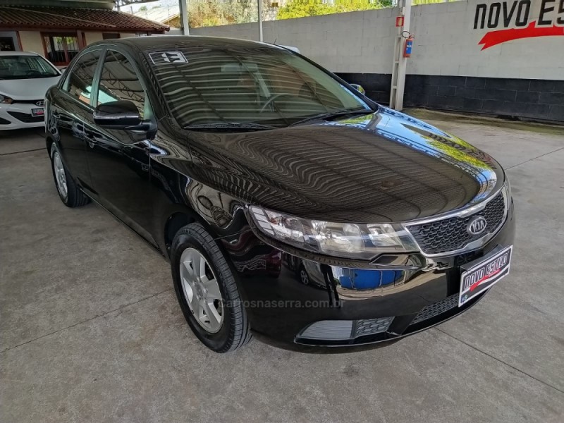 CERATO 1.6 EX3 SEDAN 16V GASOLINA 4P MANUAL - 2013 - CAXIAS DO SUL