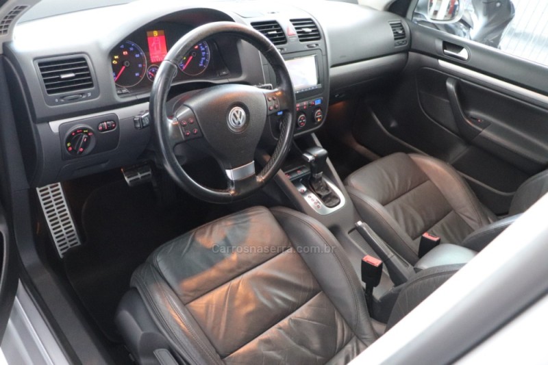 JETTA 2.5 I VARIANT 20V 170CV GASOLINA 4P TIPTRONIC - 2009 - CAXIAS DO SUL
