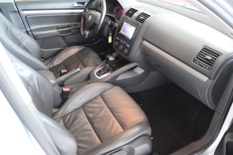 JETTA 2.5 I VARIANT 20V 170CV GASOLINA 4P TIPTRONIC - 2009 - CAXIAS DO SUL