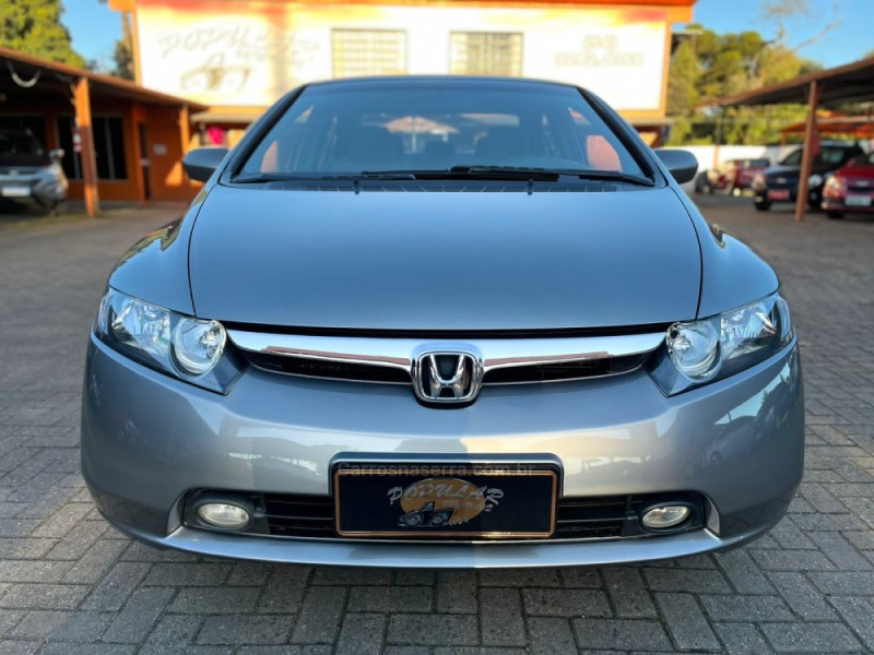 CIVIC  - 2008 - CANELA