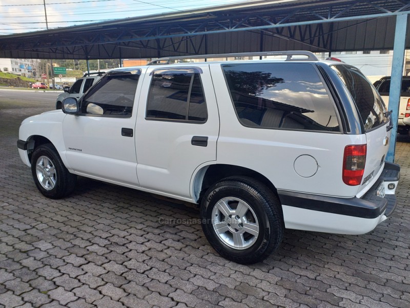 BLAZER 2.4 MPFI ADVANTAGE 4X2 8V GASOLINA 4P MANUAL - 2010 - CAXIAS DO SUL