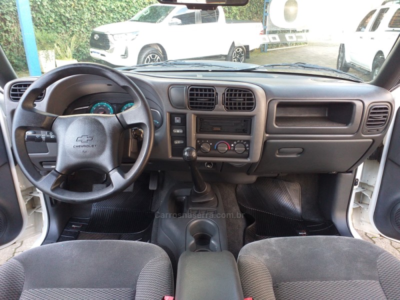 BLAZER 2.4 MPFI ADVANTAGE 4X2 8V GASOLINA 4P MANUAL - 2010 - CAXIAS DO SUL