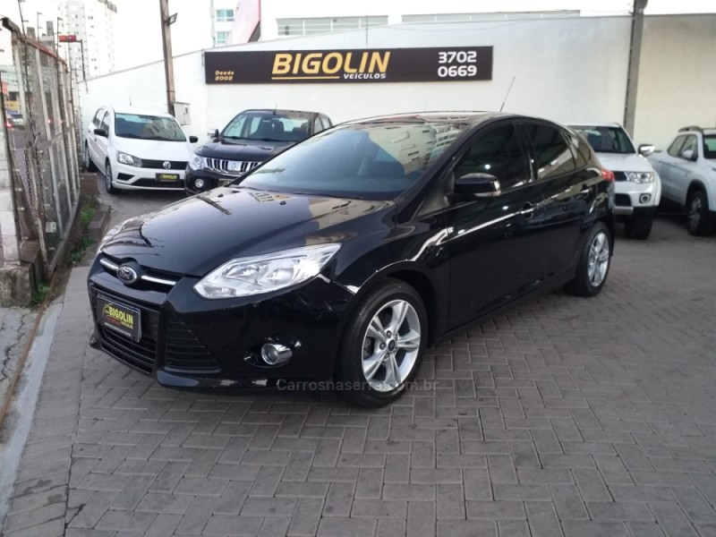 FOCUS 1.6 SE 16V FLEX 4P AUTOMÁTICO