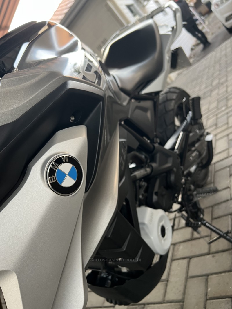 G 310GS  - 2018 - CAMPO BOM