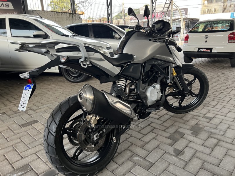 G 310GS  - 2018 - CAMPO BOM