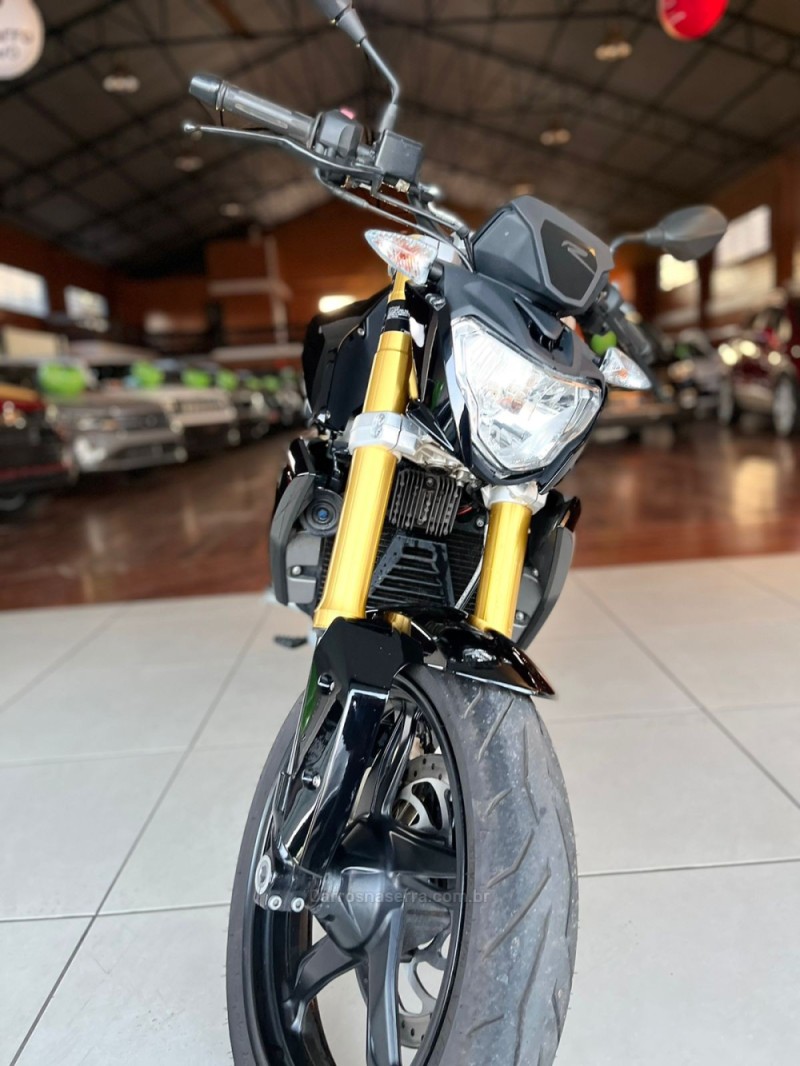 G 310R  - 2020 - CANELA