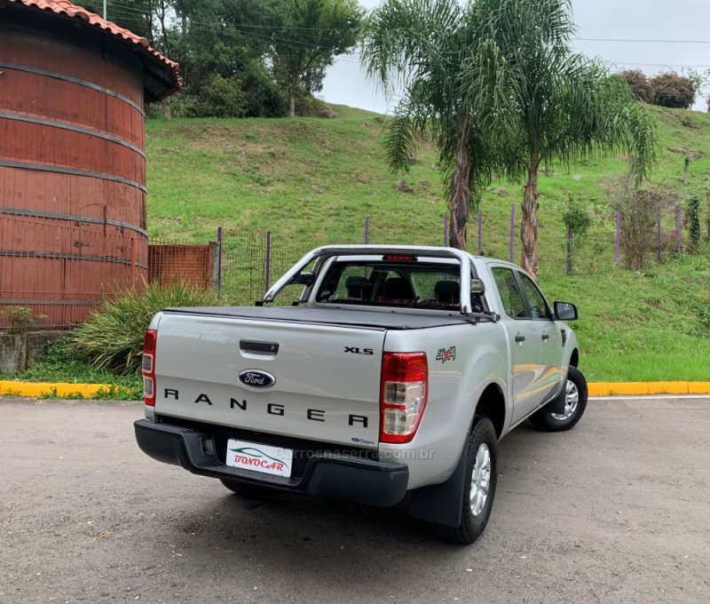 RANGER 3.2 XLS 4X4 CD 20V DIESEL 4P MANUAL - 2015 - CAXIAS DO SUL