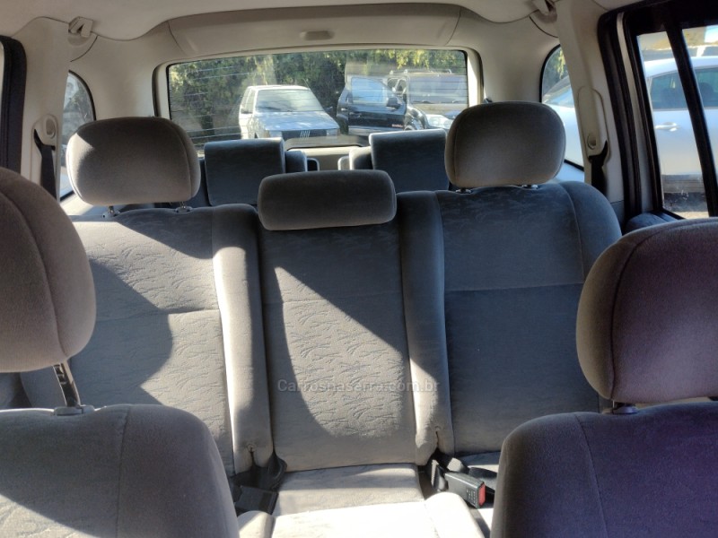 ZAFIRA 2.0 MPFI CD 8V GASOLINA 4P MANUAL - 2004 - SAPIRANGA