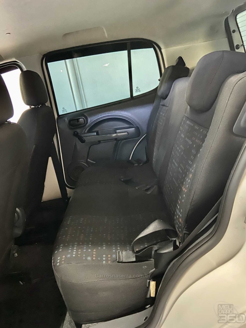 UNO 1.0 EVO VIVACE 8V FLEX 4P MANUAL - 2013 - ESTâNCIA VELHA