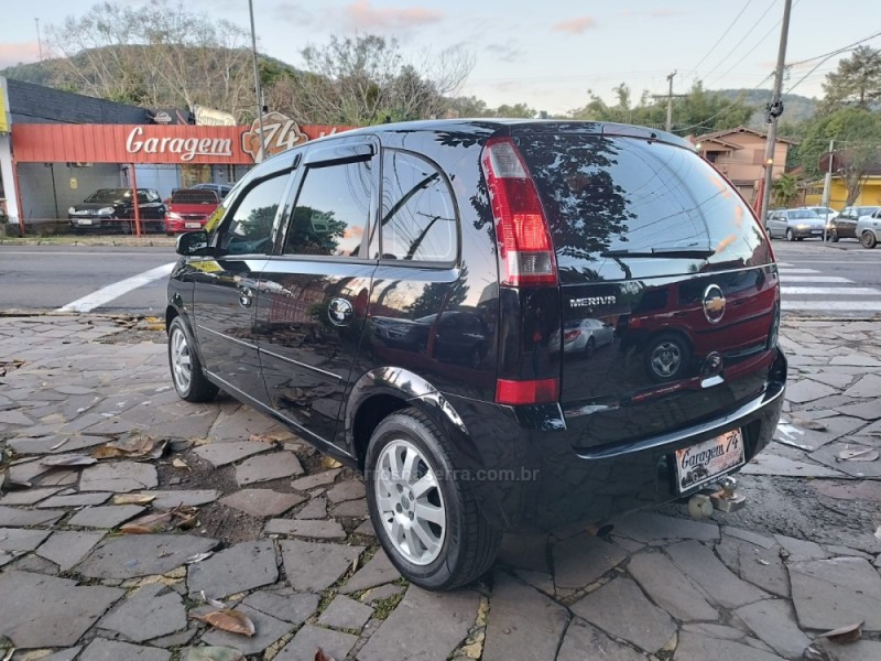 MERIVA 1.8 MPFI PREMIUM 8V FLEX 4P MANUAL - 2008 - TRêS COROAS