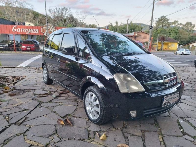 MERIVA 1.8 MPFI PREMIUM 8V FLEX 4P MANUAL - 2008 - TRêS COROAS