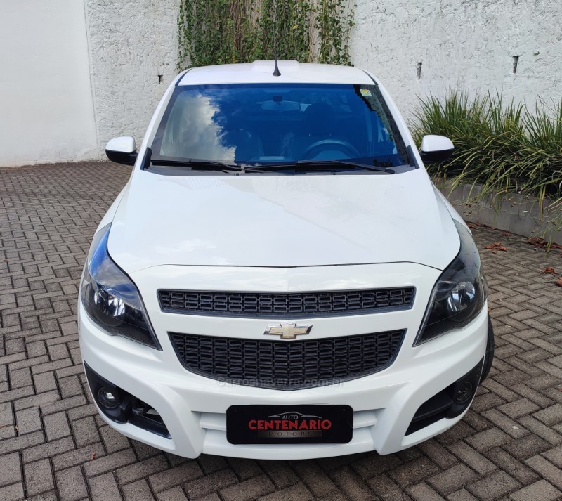 MONTANA 1.4 MPFI LS CS 8V FLEX 2P MANUAL - 2015 - SAPIRANGA