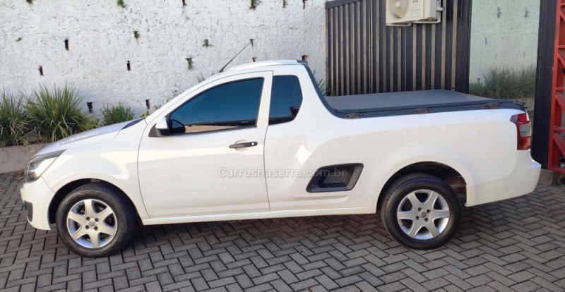 MONTANA 1.4 MPFI LS CS 8V FLEX 2P MANUAL - 2015 - SAPIRANGA
