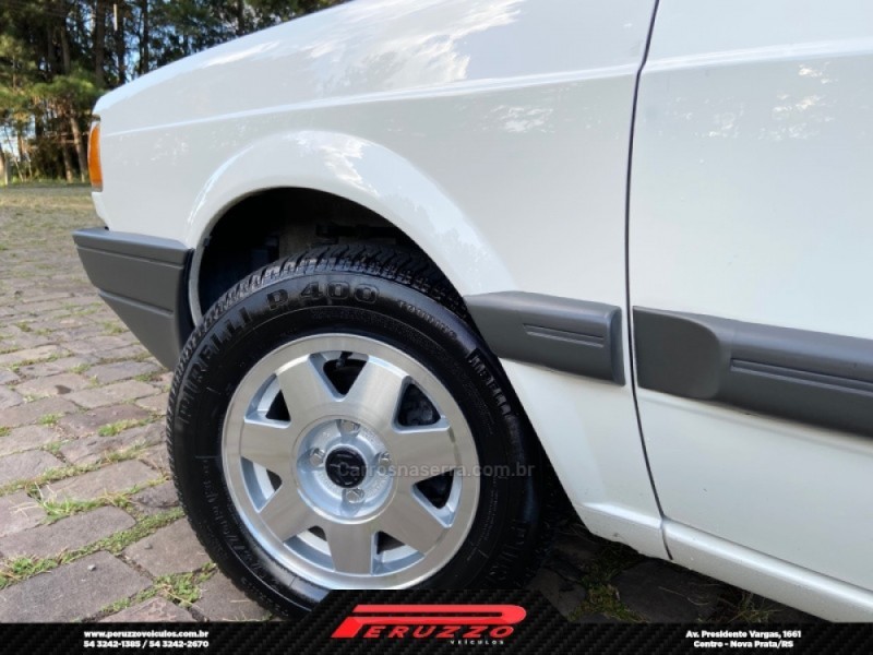 GOL 1.8 GL 8V GASOLINA 2P MANUAL - 1994 - NOVA PRATA
