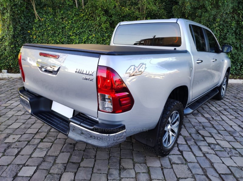 HILUX 2.8 SRX 4X4 CD 16V DIESEL 4P AUTOMÁTICO - 2018 - FARROUPILHA