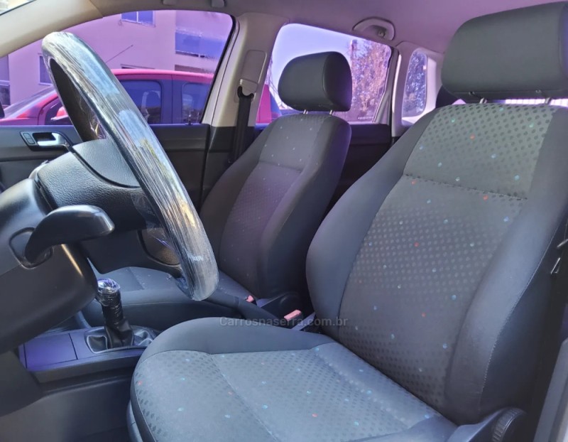 POLO 1.6 MI 8V FLEX 4P MANUAL - 2005 - NãO-ME-TOQUE
