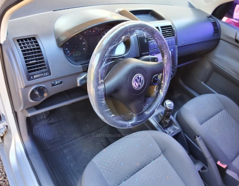 POLO 1.6 MI 8V FLEX 4P MANUAL - 2005 - NãO-ME-TOQUE