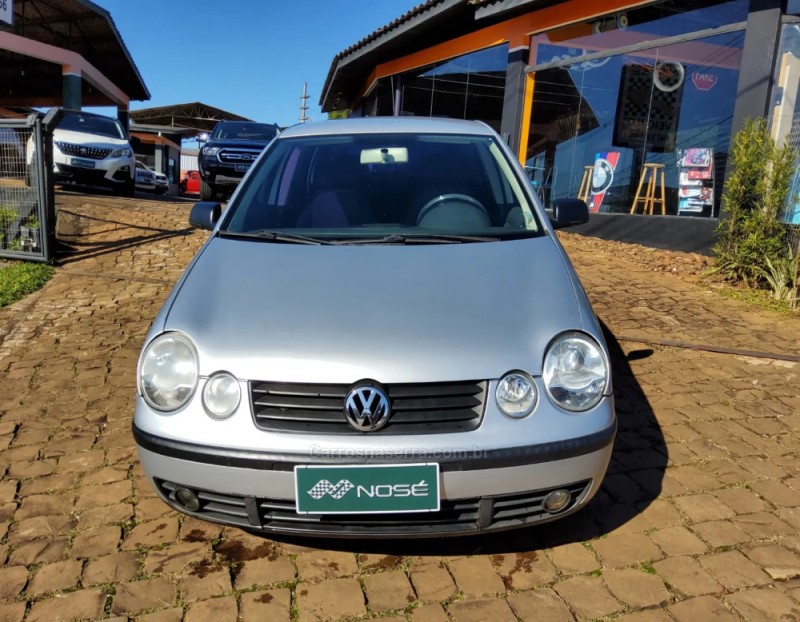 POLO 1.6 MI 8V FLEX 4P MANUAL - 2005 - NãO-ME-TOQUE