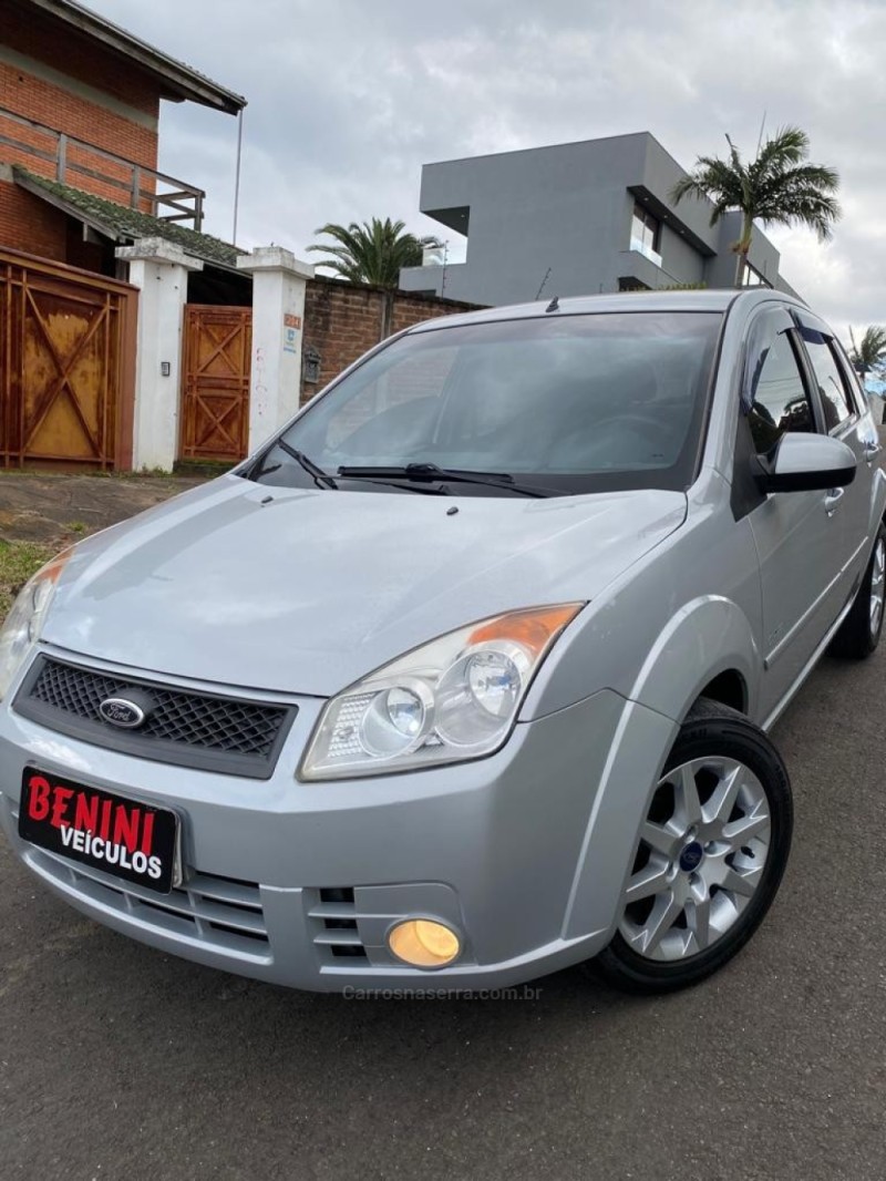 FIESTA 1.6 MPI CLASS HATCH 8V FLEX 4P MANUAL - 2010 - CAMPO BOM