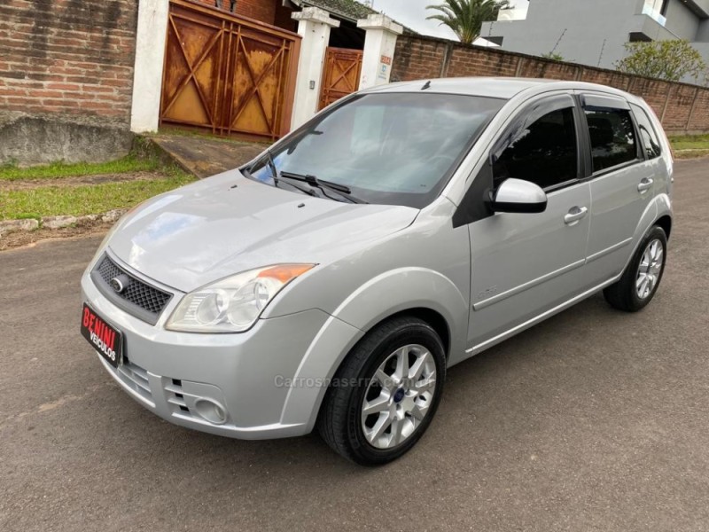 FIESTA 1.6 MPI CLASS HATCH 8V FLEX 4P MANUAL - 2010 - CAMPO BOM